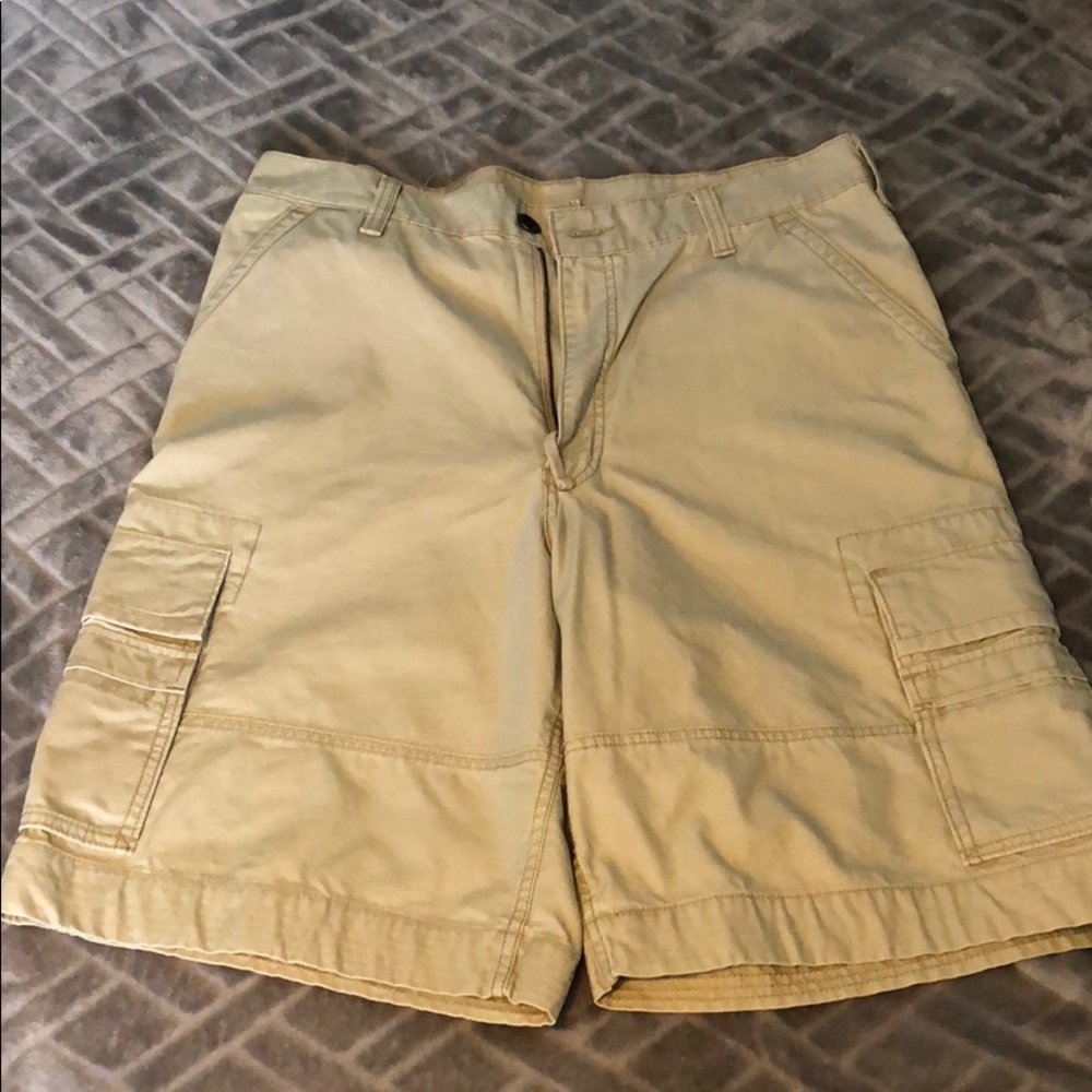 Levi’s cargo shorts